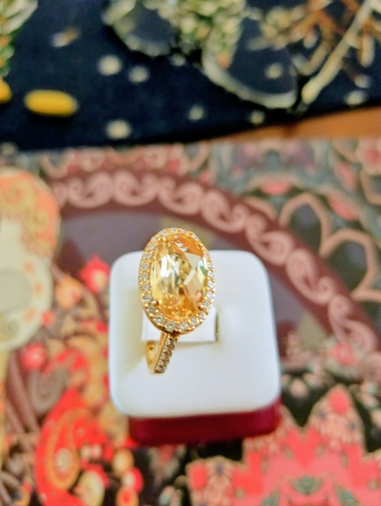 Ring - Picture 3 of 9